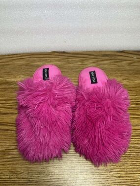 Nine West Women's Slippers Comfort Indoor Outdoor Size Medium 7-8 Slip On Pink